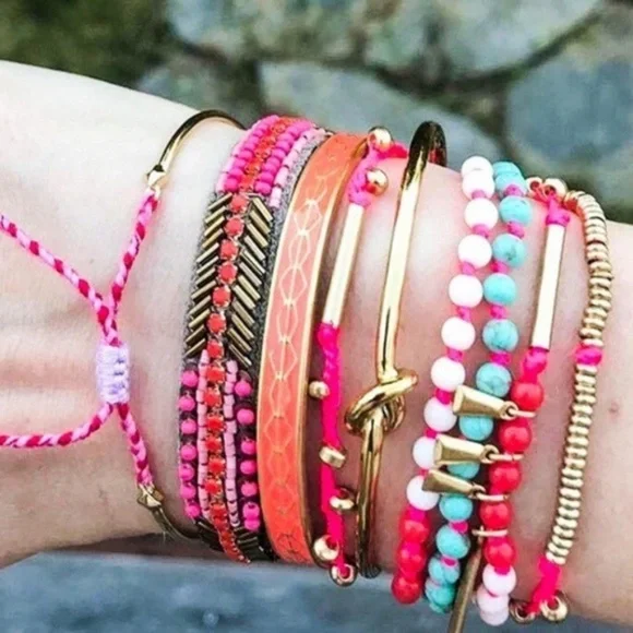 Stella & Dot | Dainty Gold Bracelet🌈Necklace Reina Necklace/Bracelet - Picture 2 of 5